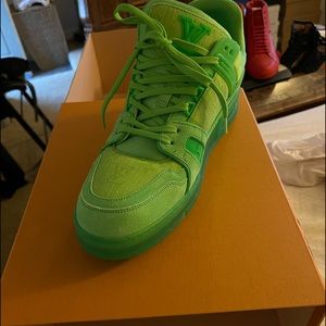 Green LV